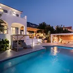 Villa Lourdas White