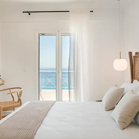 Lourdas White Villa
