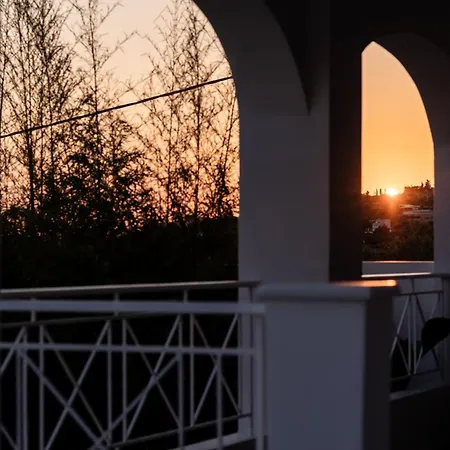 Lourdas White Villa *