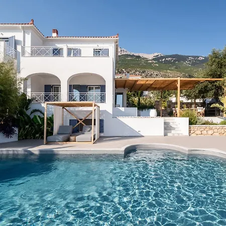 Lourdas White Villa *